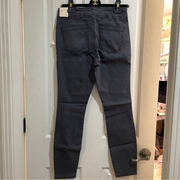 ANTHROPOLOGIE Pilcro High-rise Darted Skinny Jean Grey Black Size 26 Anthro New - Picture 7 of 7